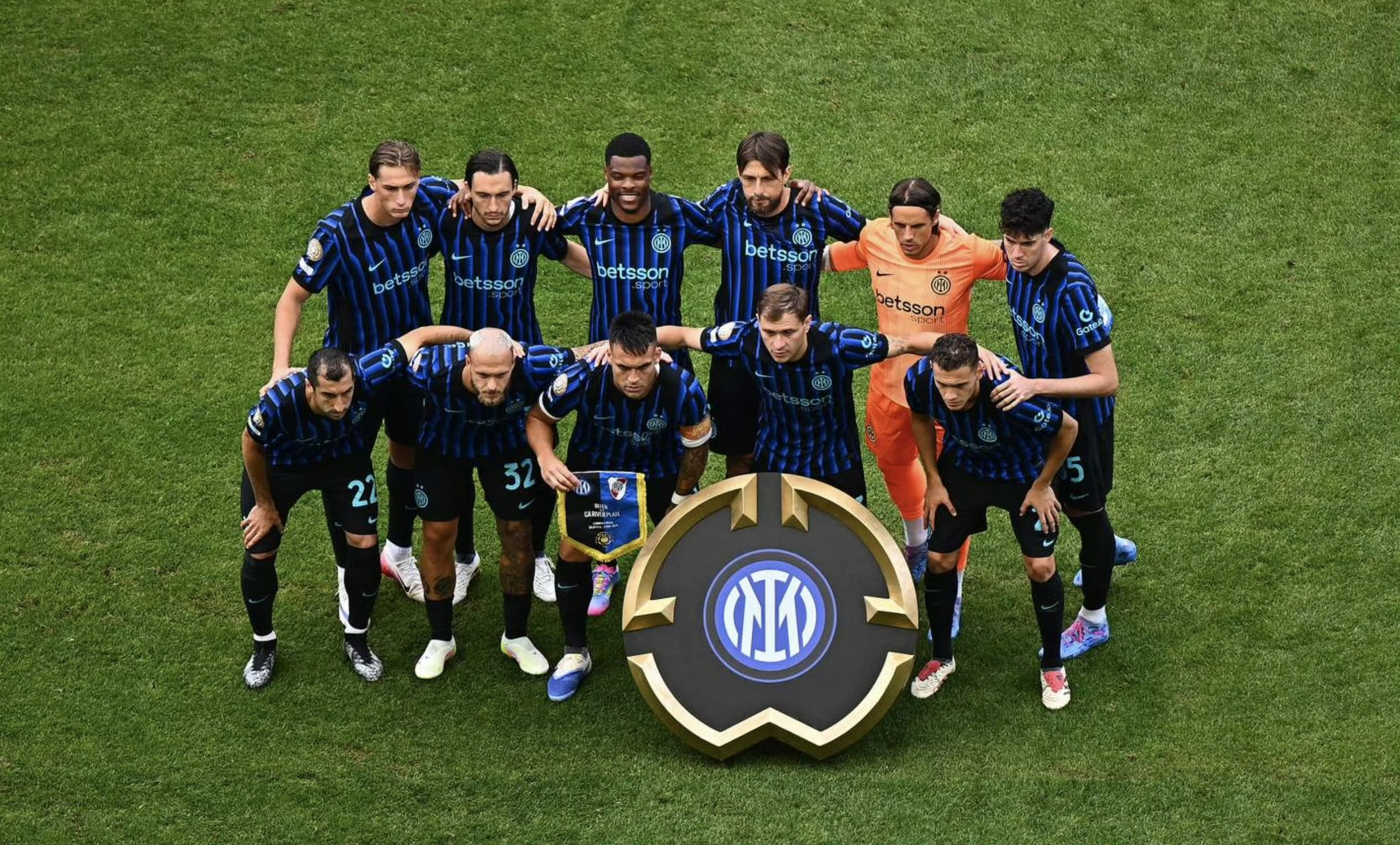 关于国米与拉齐奥展开激烈角逐，备受期待的信息