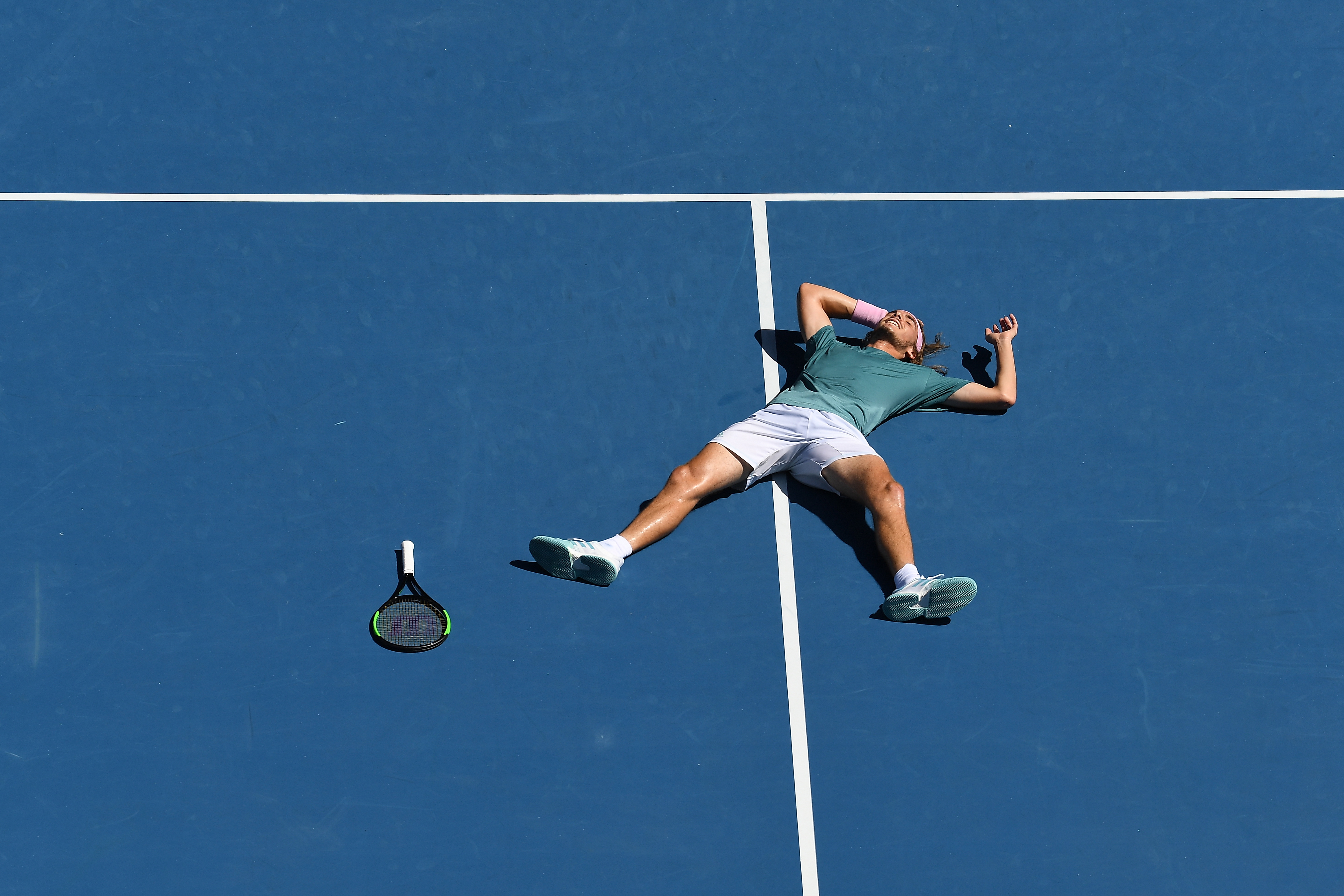 日本网球队绝杀澳大利亚网球队，西西帕斯统治全场的简单介绍