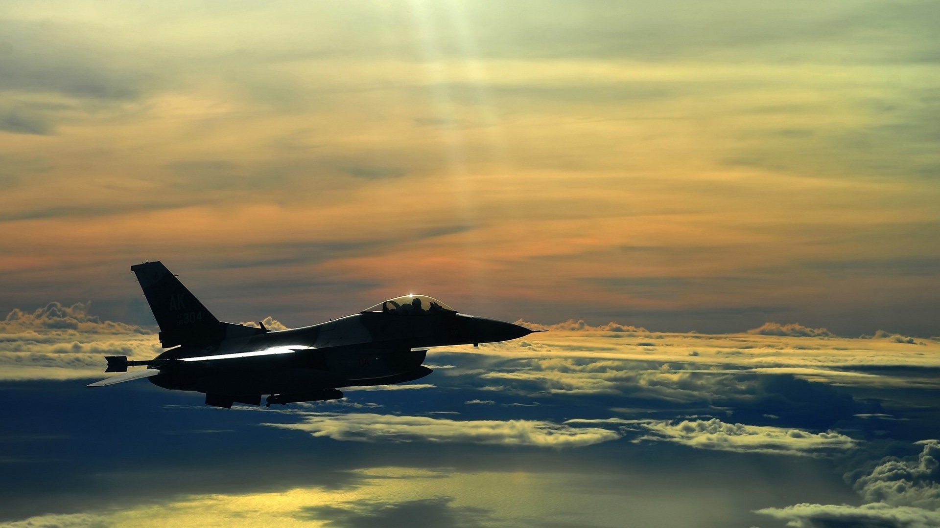 东契奇独舞休斯顿，当统治级数据遇上孤胆英雄