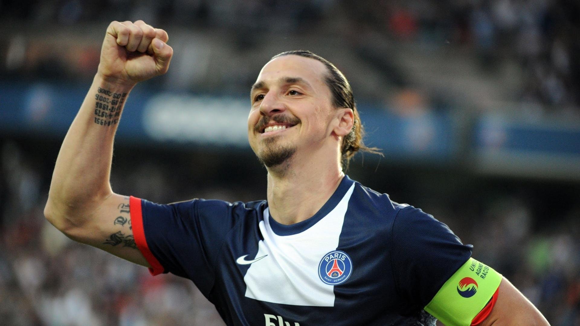 从碾压到惊艳，亚洲足坛新格局与羽坛女王的交响曲